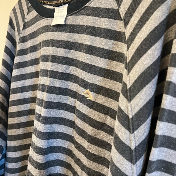 Vintage Emerica Sweatshirt Striped - Picture 2 of 3